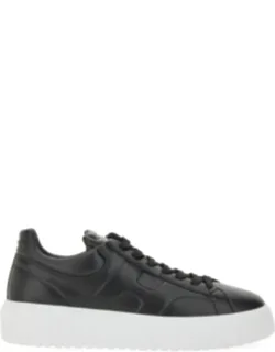 Stripes Sneakers