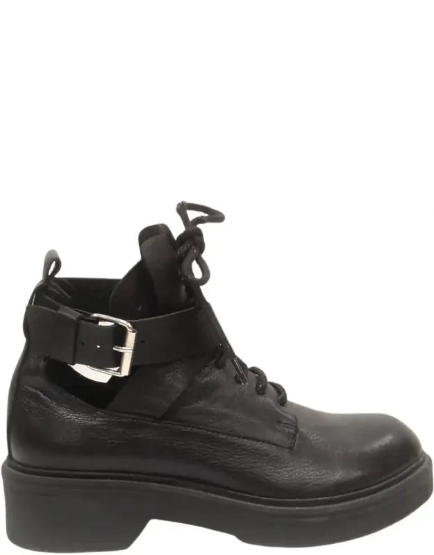 Gwen Ankle Boots