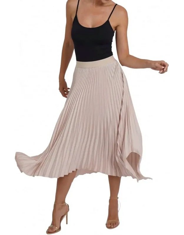 Pleated Skirt