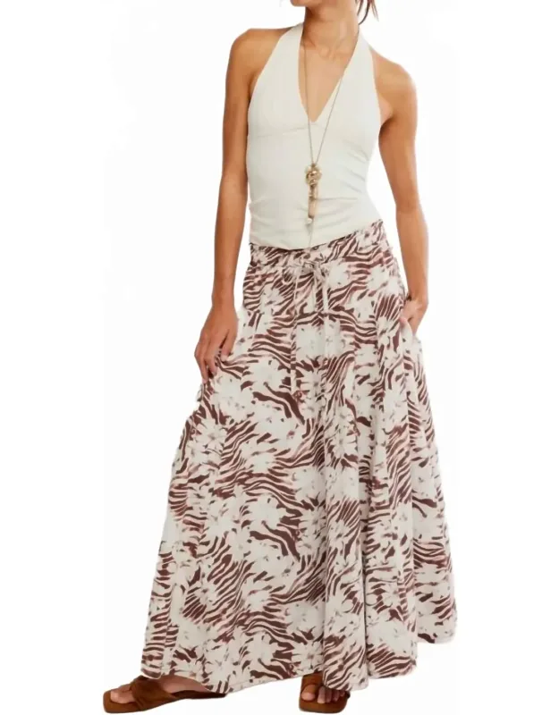 Zephyr Bustle Convertible Skirt
