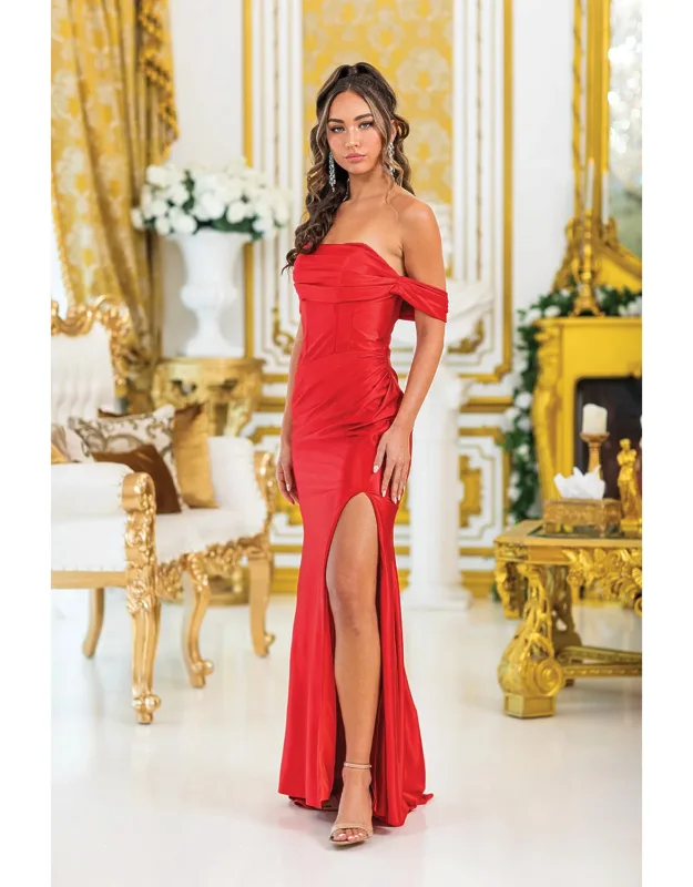 Chic Off-the-shoulder Prom Dress With Structured Bodice And Ruched Detailing, Featuring A Side Slit For A Bold And Elegant Look