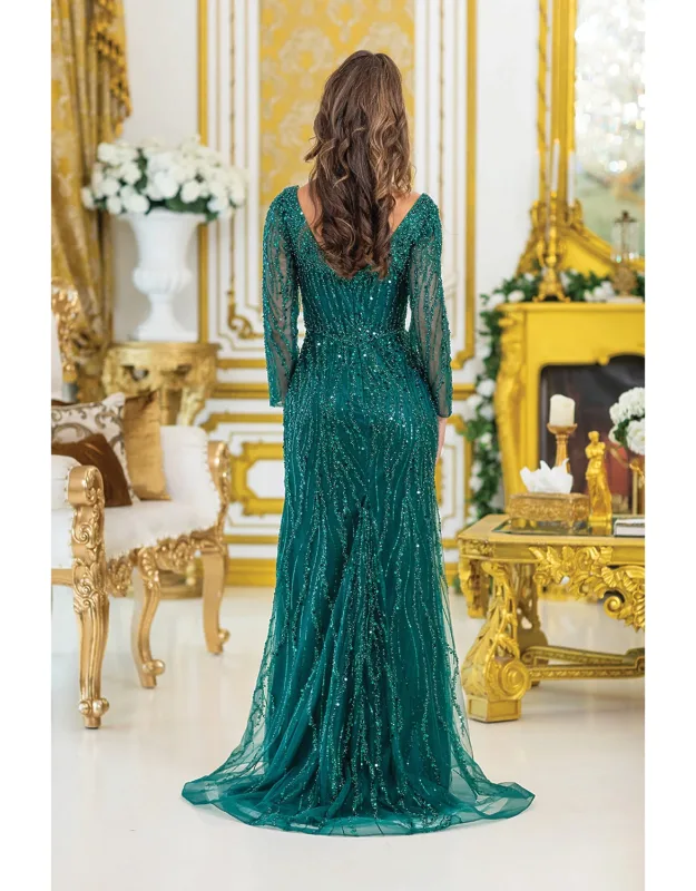 Elegant Long Sleeve Prom Dress With Intricate Beading And Embroidery, Featuring A Fitted Bodice And Side Slit For A Sophisticated Silhouette