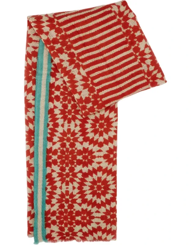 Artisanal Jacquard Cashmere Scarf With Geometric Design