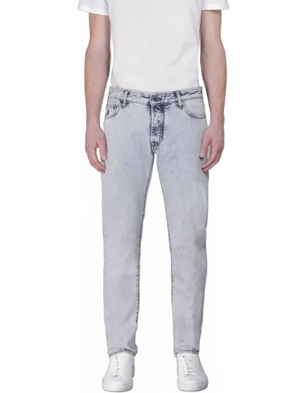 Pavel Slim Straight Jeans