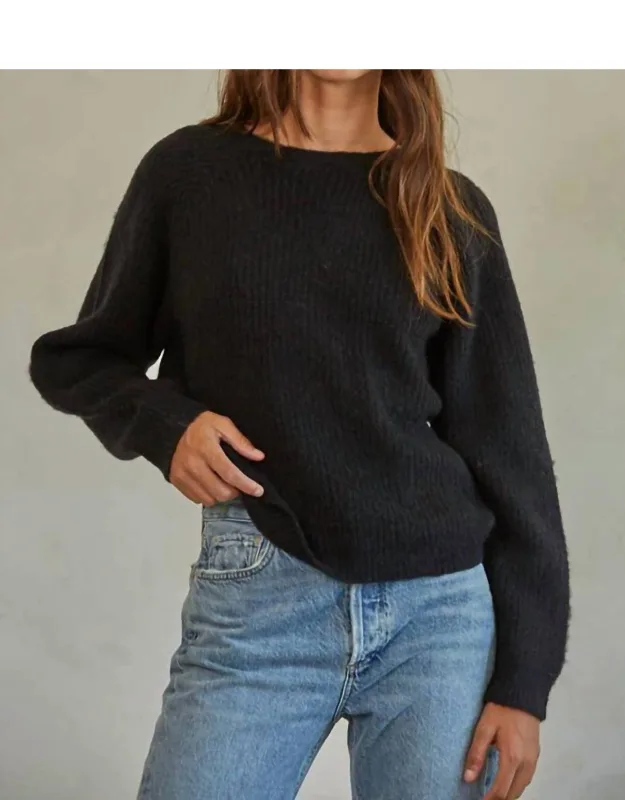 Round Neck Sweater
