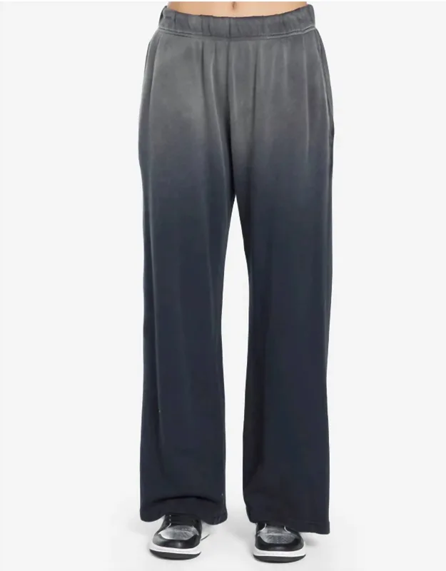 Wide-leg Pants