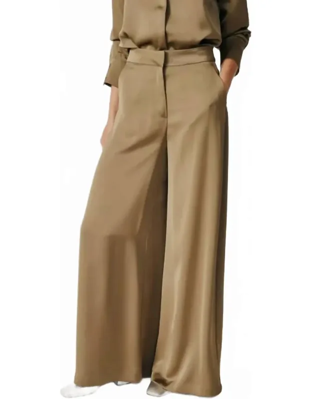 Iris Wide Leg Pants