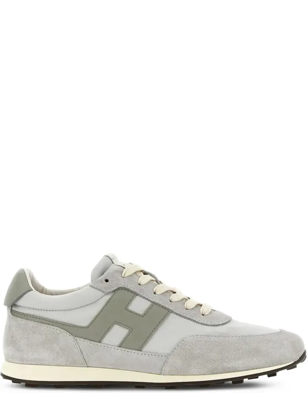 Low-profile Sneakers