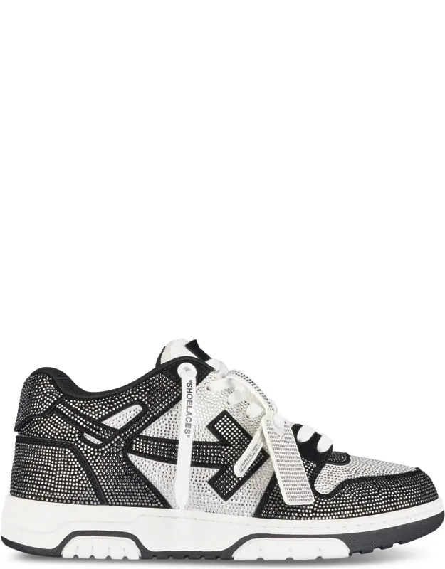 Low-top Sneakers With Dotted Pattern And Signature Logo