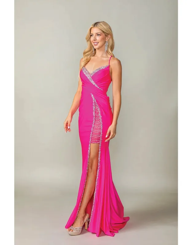 Elegant Trumpet Gown With Strappy Open Back And Plunging Neckline
