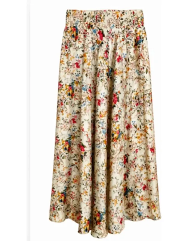 Savannah Skirt With Wide Elastic Waistband And Soft Pleats
