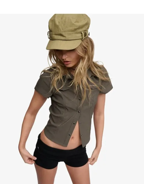 Fitted Stretch Short Sleeve Shirt