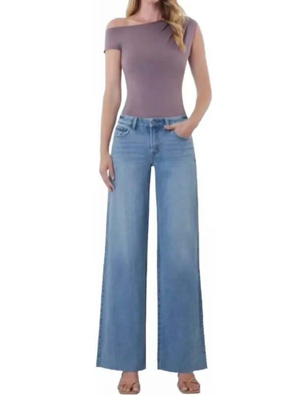 Mid Rise Raw Hem Wide Leg Jeans