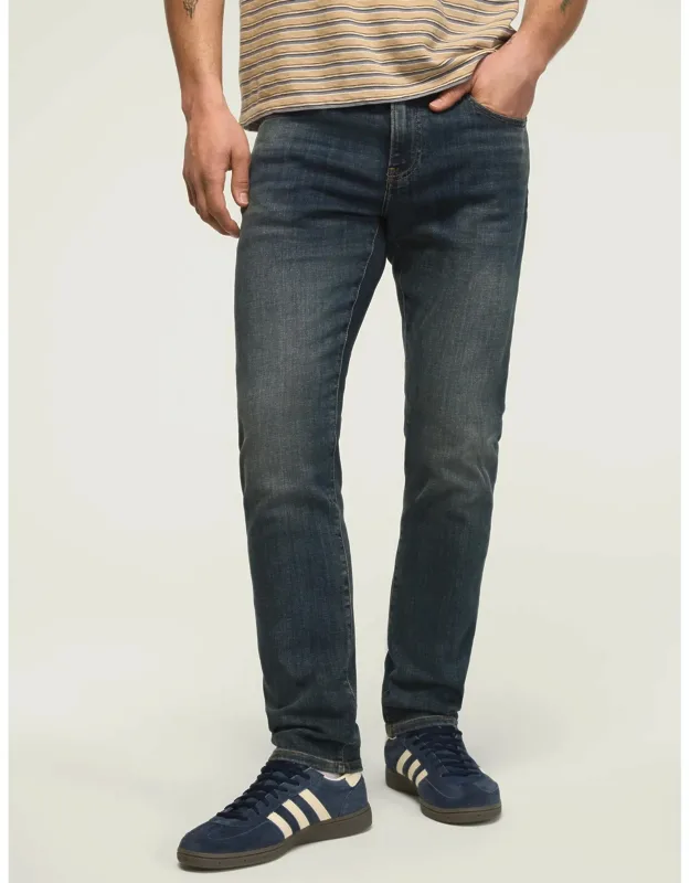 Slim Coolmax Stretch Jeans