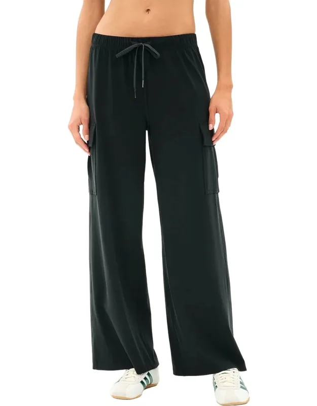 Airweight Cargo Pants