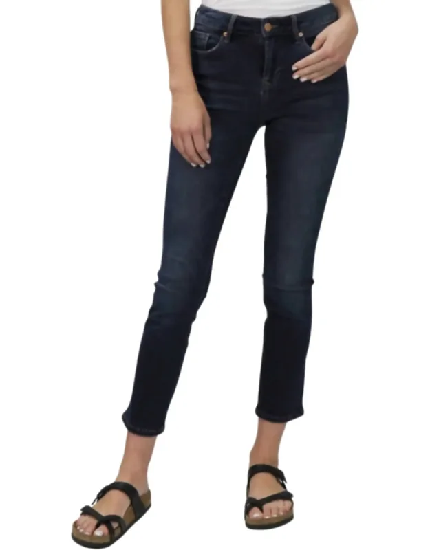 Blaire Straight Leg Jeans In Munich - Flattering And Comfortable Fit