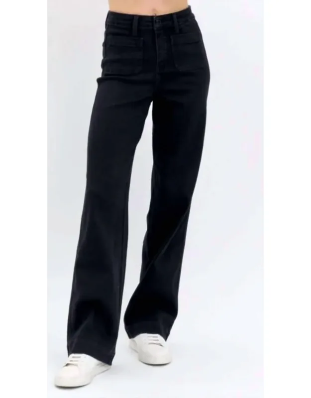 High Waist Patch Pocket Straight Fit Jeans
