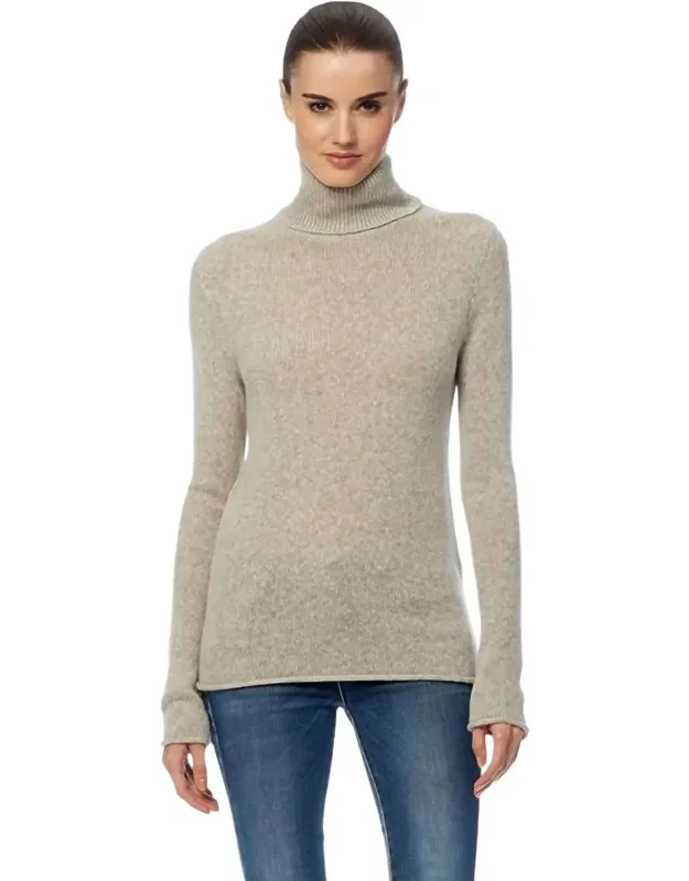 Turtleneck Pullover Sweater