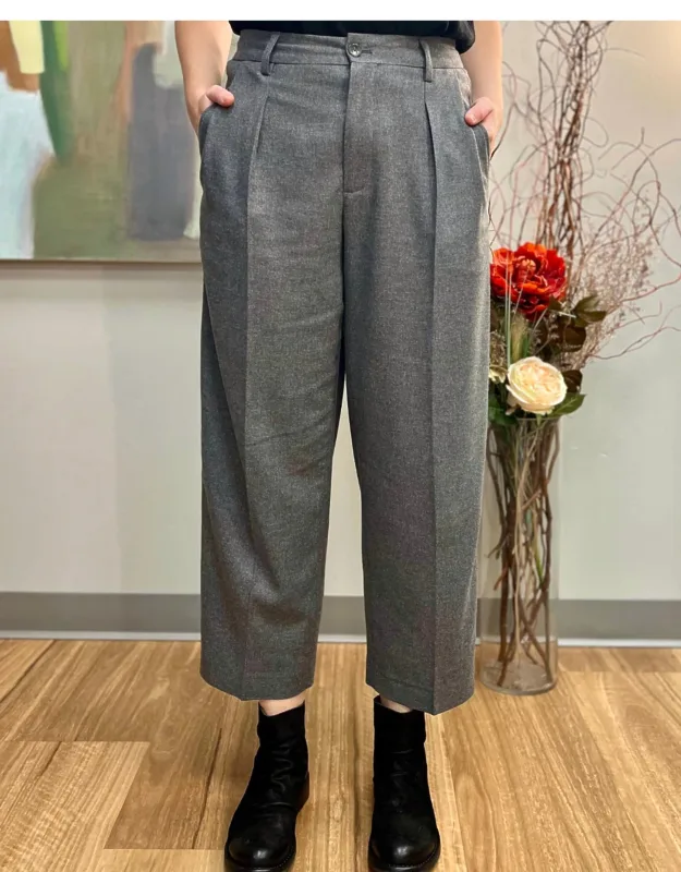 Cropped Leg Pants