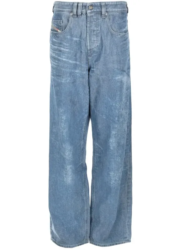 Faded Wide Jeans