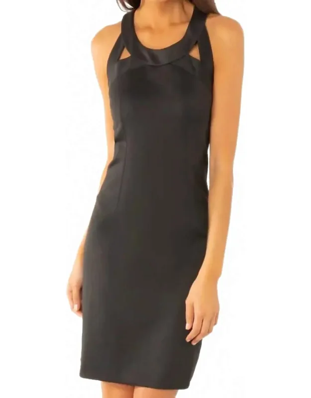 Isosoles Dress
