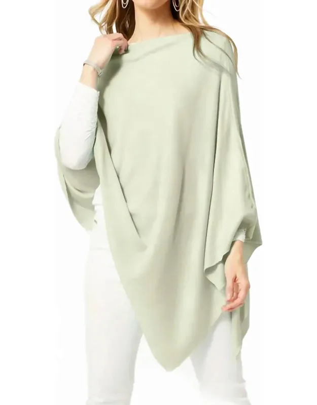 Lightweight Versatile Poncho