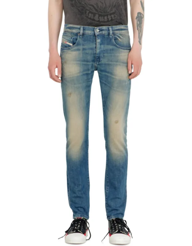 Diesel - Slim Jeans Regular Waist 0kbbw