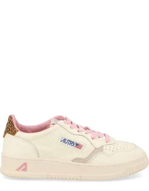Sneakers "medalist Low"