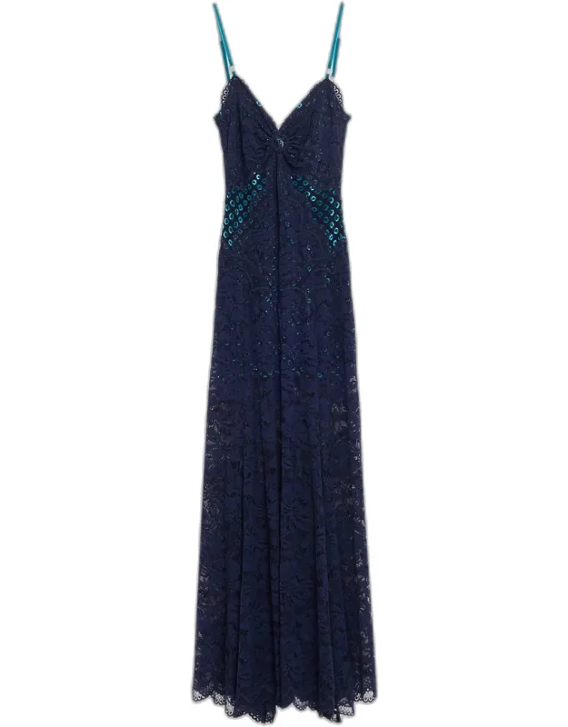 Lace V-neck Sleeveless Dress