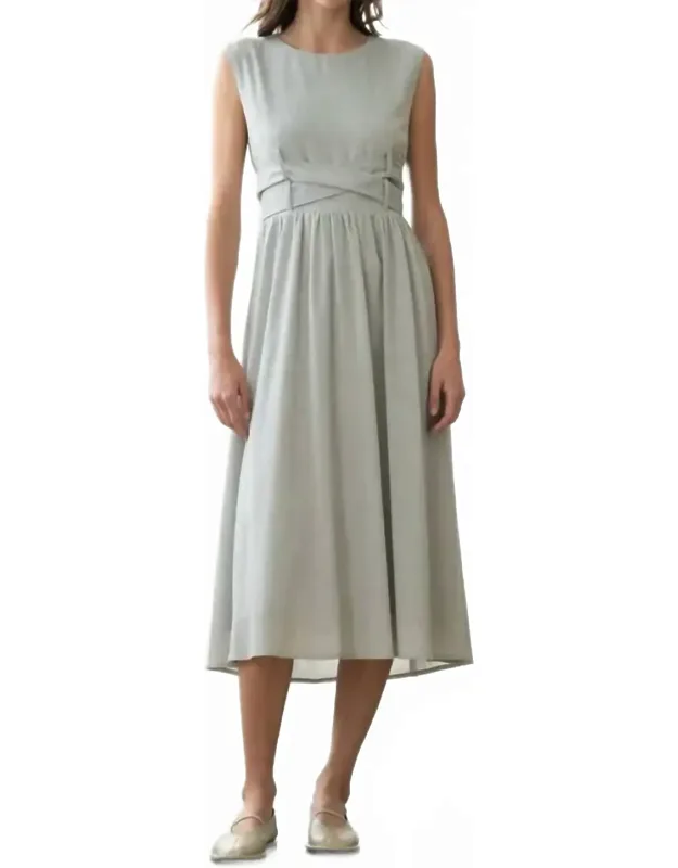 Sleeveless Fit & Flare Midi Dress With Waist Detail