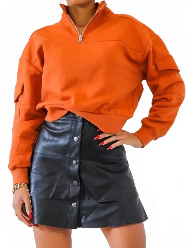 Comfy Long Sleeve Cargo Cropped Sweatshirt