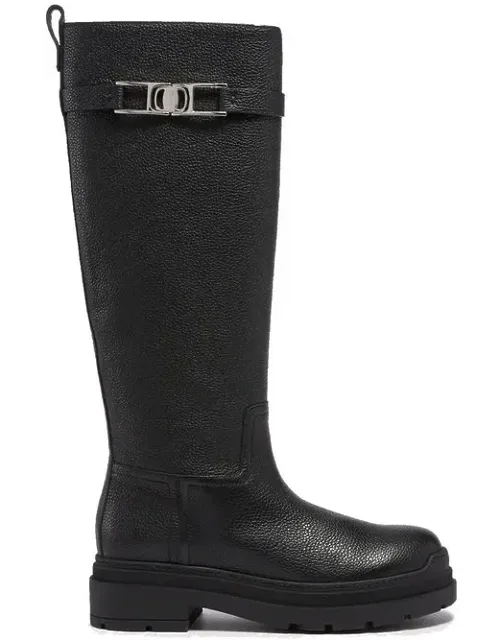Calfskin Flat Boots