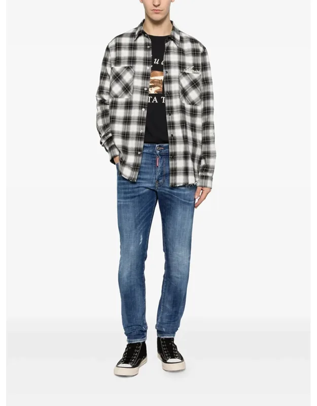 Distressed Jeans