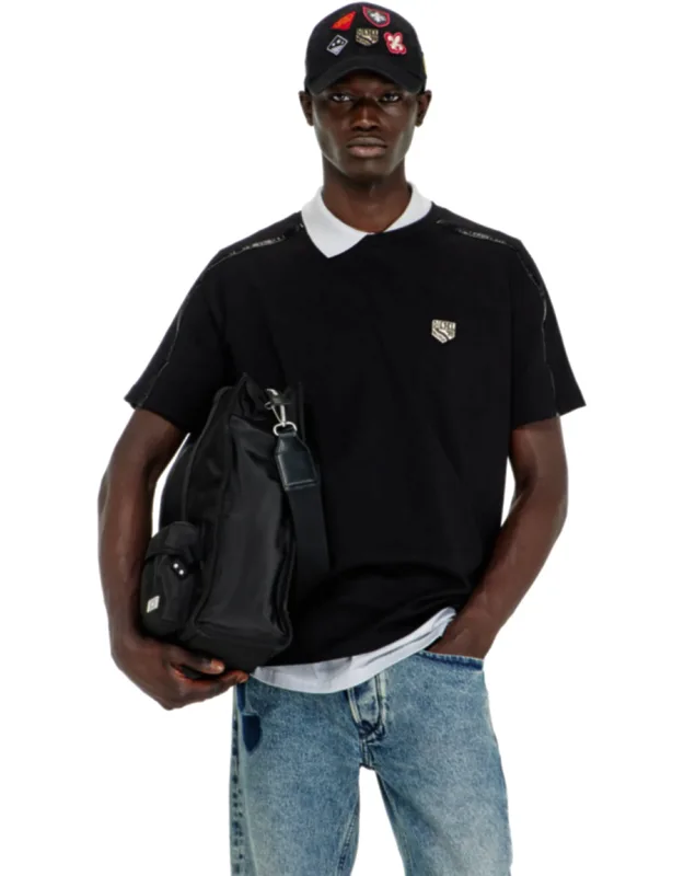 T-shirt With Contrast Trims And Logo Patch