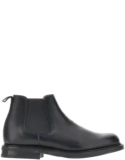 Grained Leather Saenfield Chelsea Boots