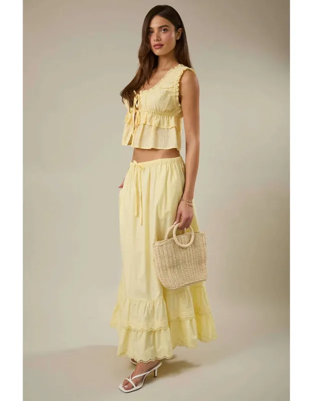 Elastic Waist Embroidered Scallop Hem Tiered Maxi Skirt