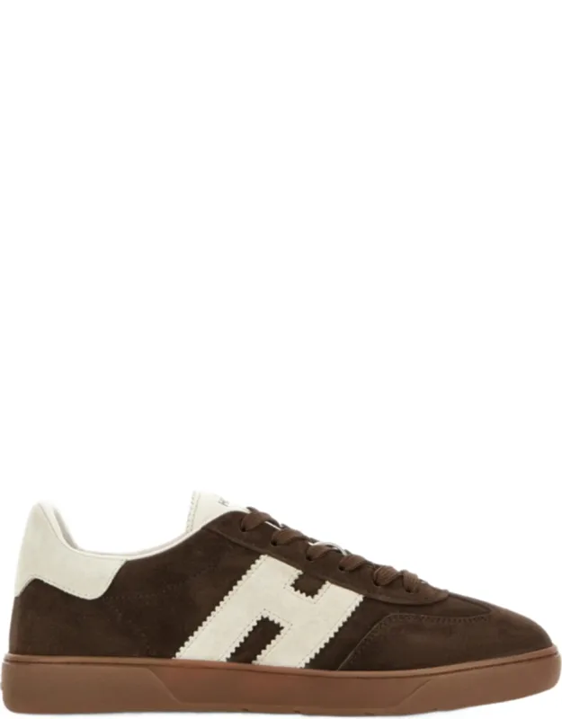 Low-top Sneakers With White Suede Logo
