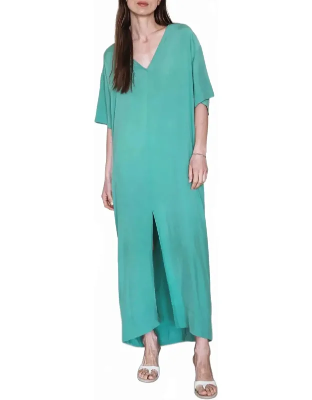 V-neck Maxi Dress
