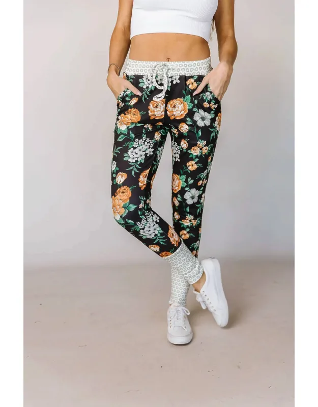 Triple Stretch Jogger Pants