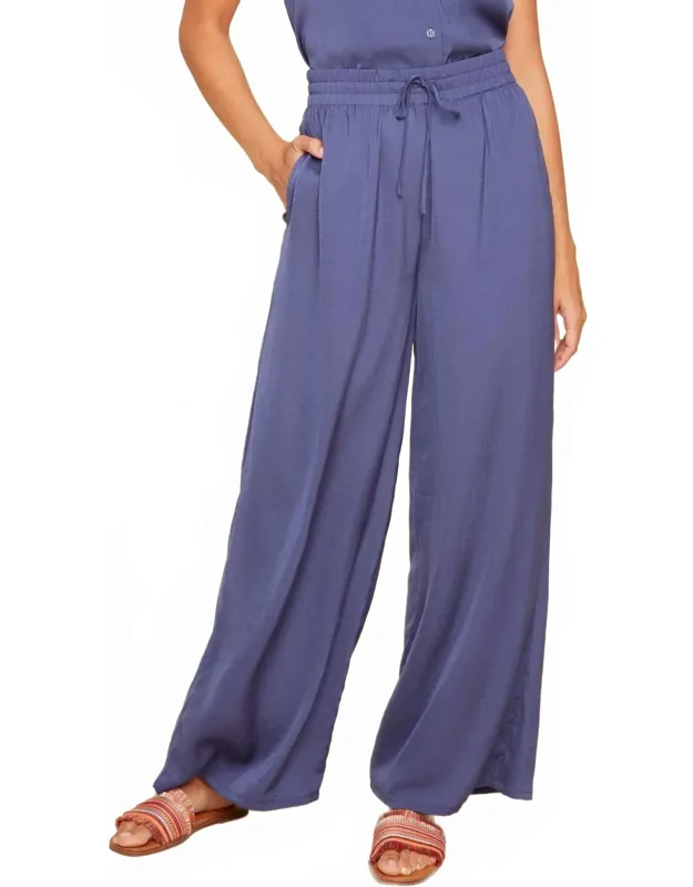 Air Flow Wide-leg Pants