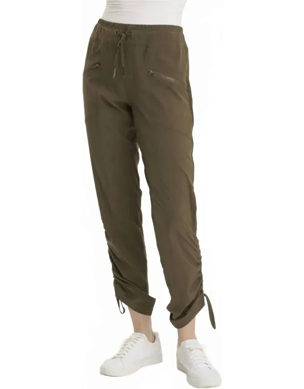 Easy-fit Pants