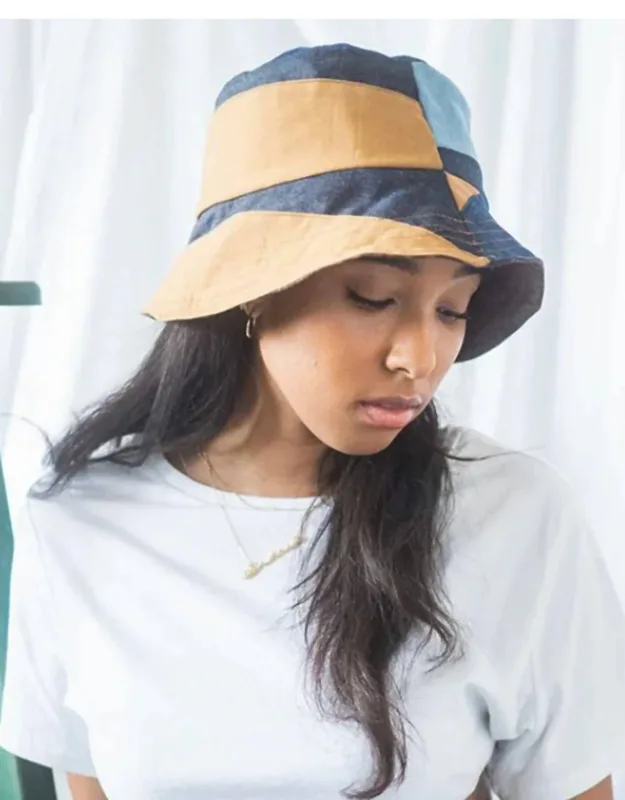 Reversible Bucket Hat In Mixed Denim