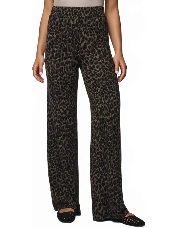 Wide Leg Sweater Pants In Leopard Print