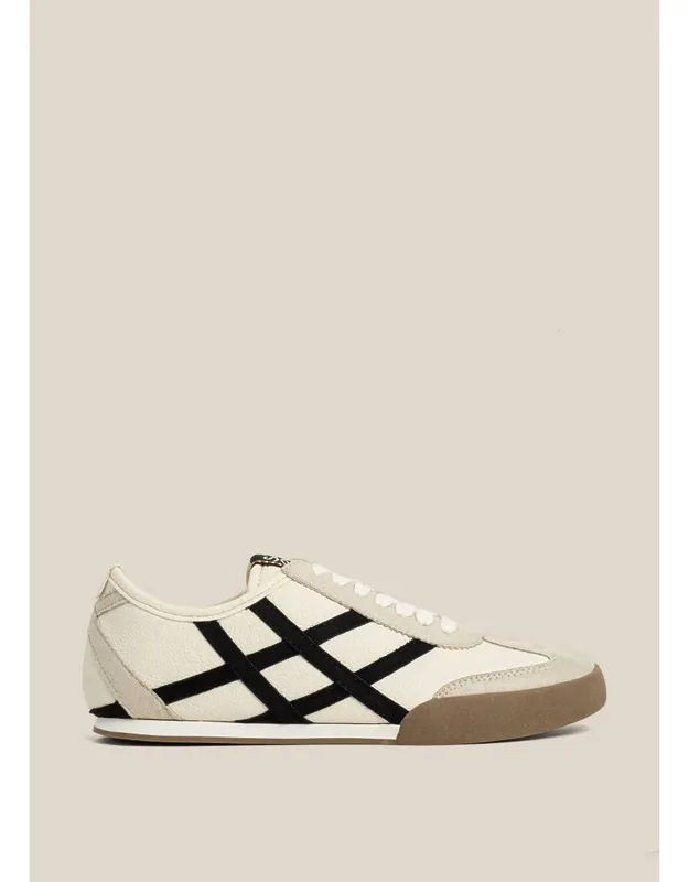 Polly Sneakers