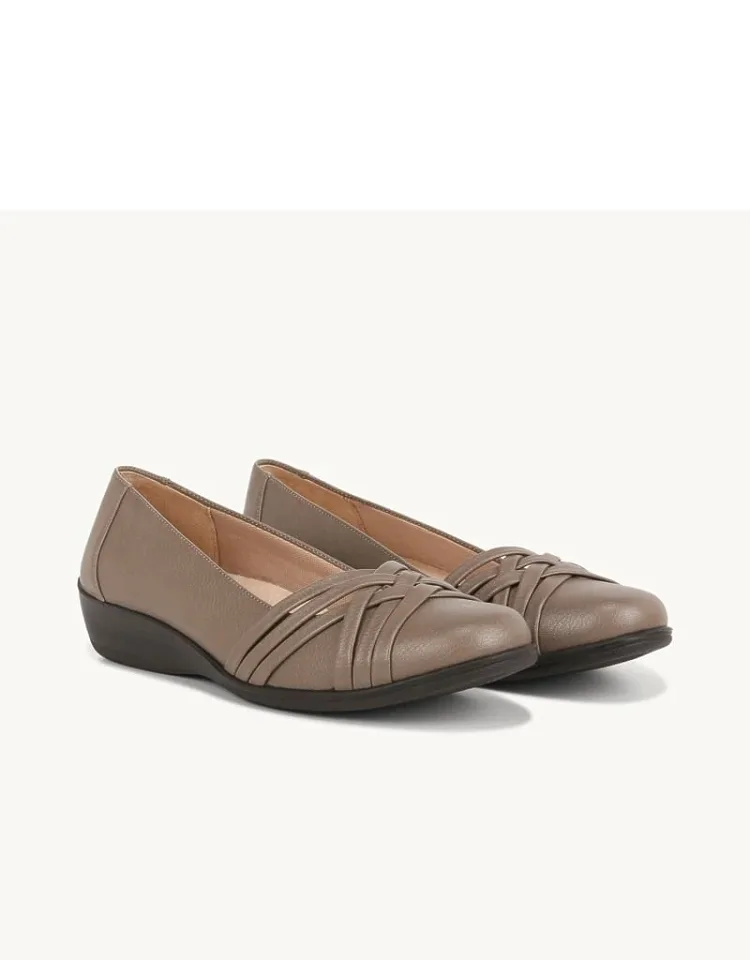 Incredible Slip On Shoes
