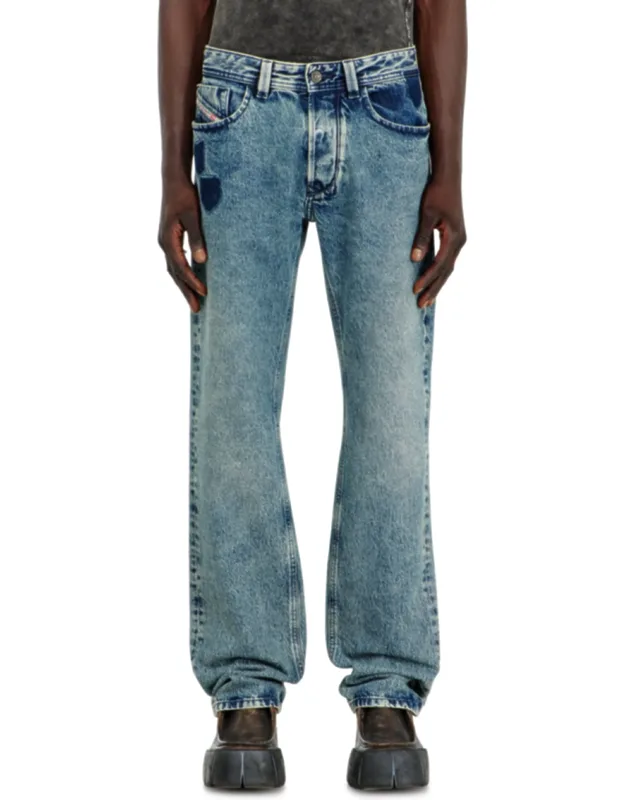 Diesel Regular Jeans Low Waist 1985 Larkee, Button Fly, Distressed, Vintage-effect Patch Design