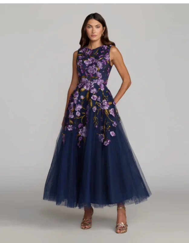 Embroidered Sleeveless A-line Midi Dress