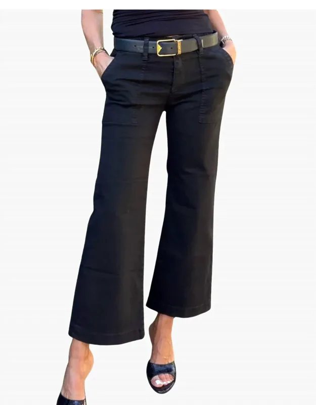 Cropped Pants