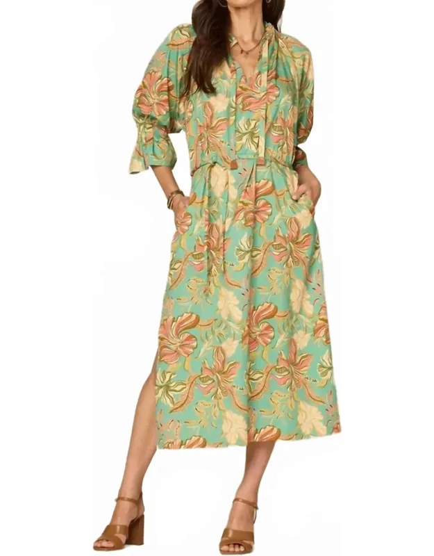 3/4 Sleeve Ruched Neck Printed Dress