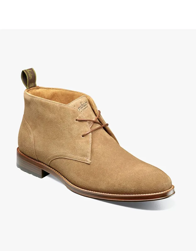 Rucci Lug Plain Toe Chukka Boots